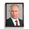 Портрет Путин В.В. в рамке.